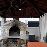 بيت للعطل House Tago *