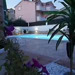 House Tago * Kaštela