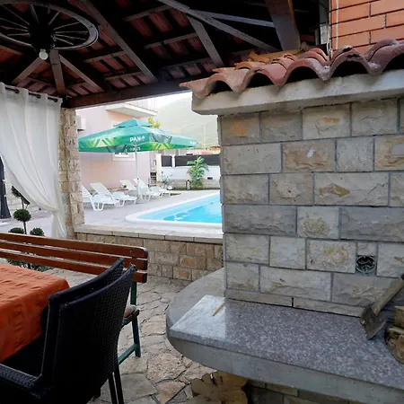House Tago * Kaštela