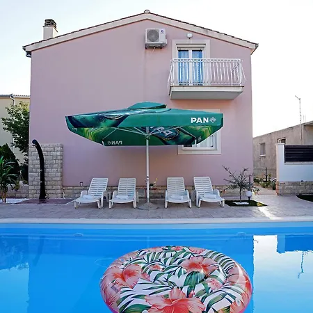 Tatil Evi House Tago Kastela